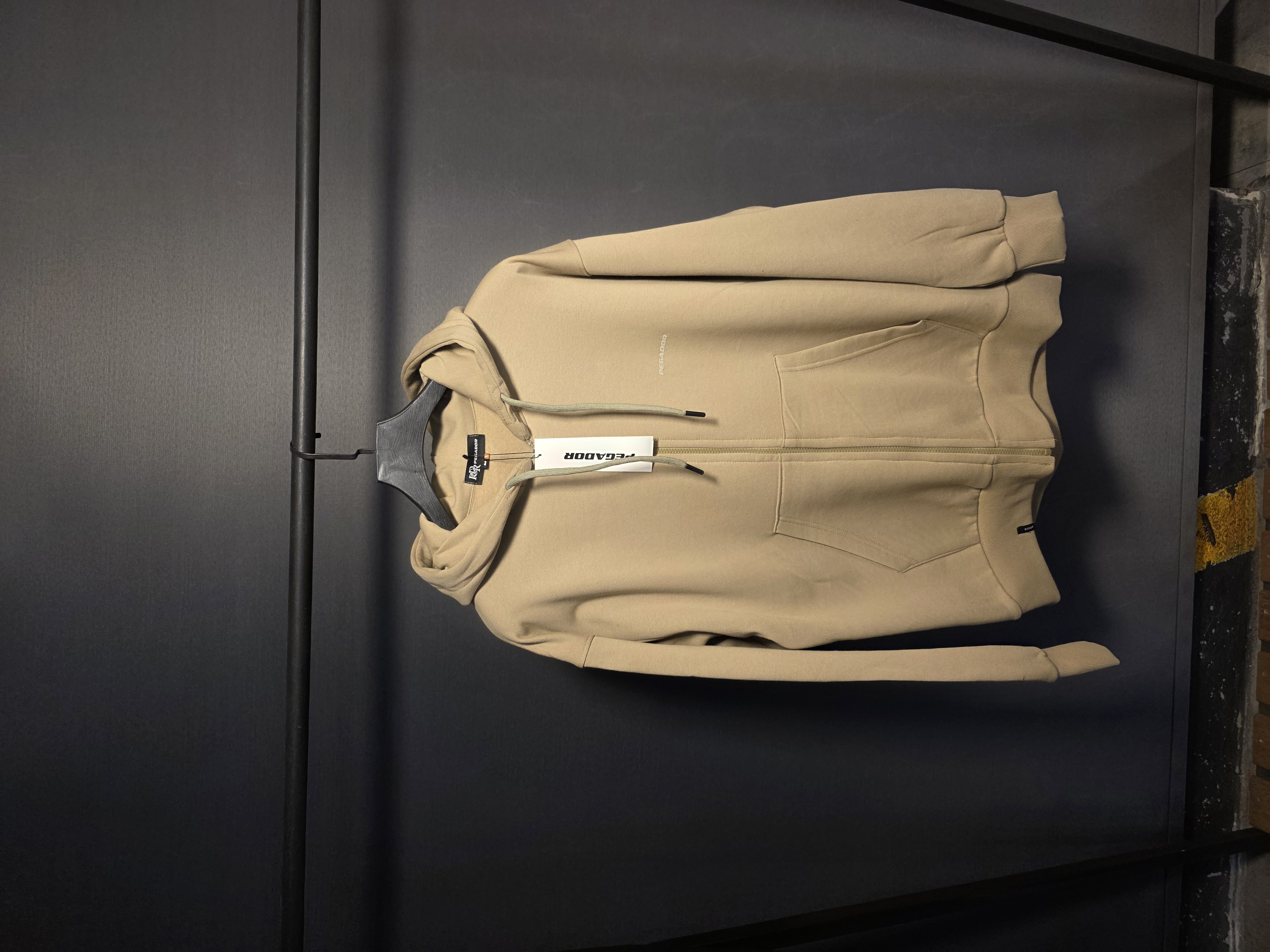 سویشرت تمام زیپ مارک پگادور رنگ قهوه ای