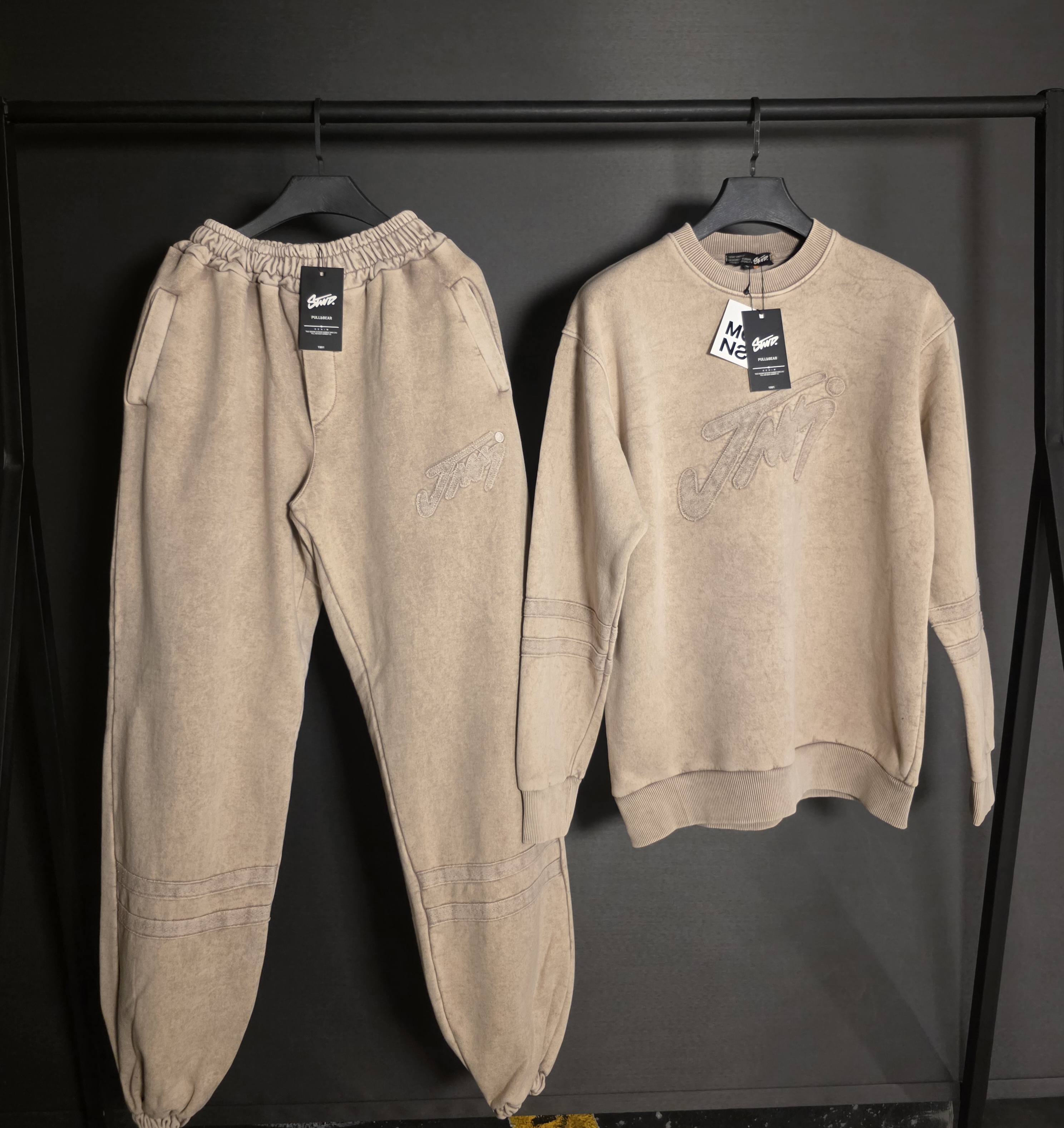 ست دورس و جاگر رنگ کرم