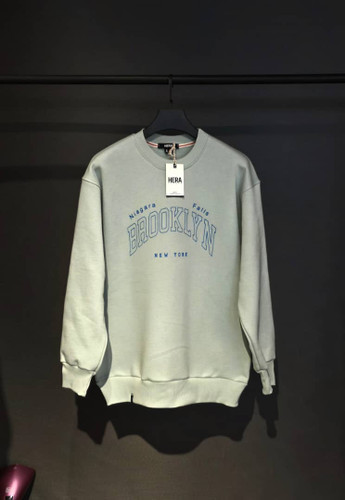 دورس چاپ وسط سینه BROOKlYN رنگ: طوسی